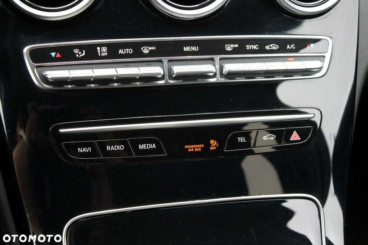 Mercedes-Benz Klasa C - 30