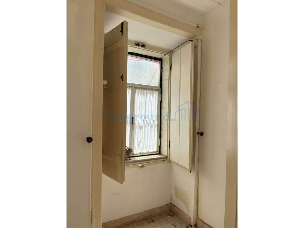 T1 para remodelar no Príncipe Real - excelente oportunidade de inve... - Grande imagem: 4/12