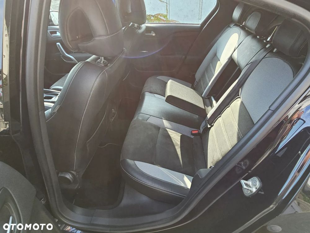 DS Automobiles DS 4 - 6