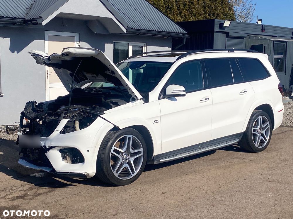 Mercedes-Benz GLS - 3