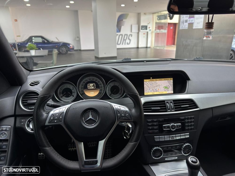 Mercedes-Benz C 220 BlueTEC AMG Line - 26