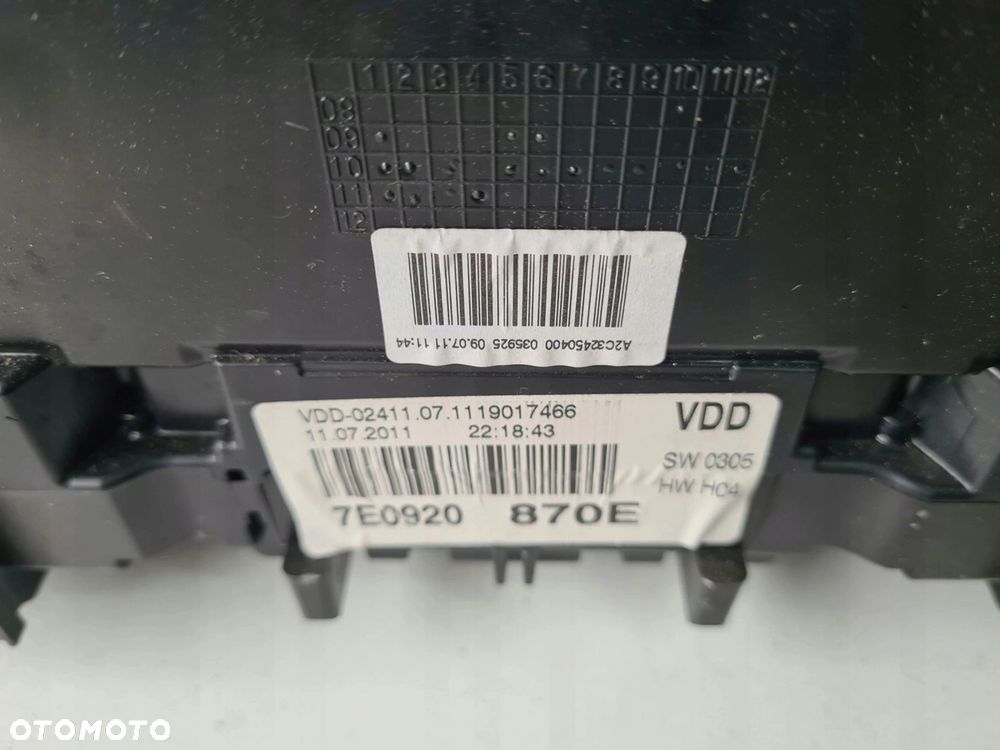 VW T5 LIFT licznik zegary 7E0920870E - 2