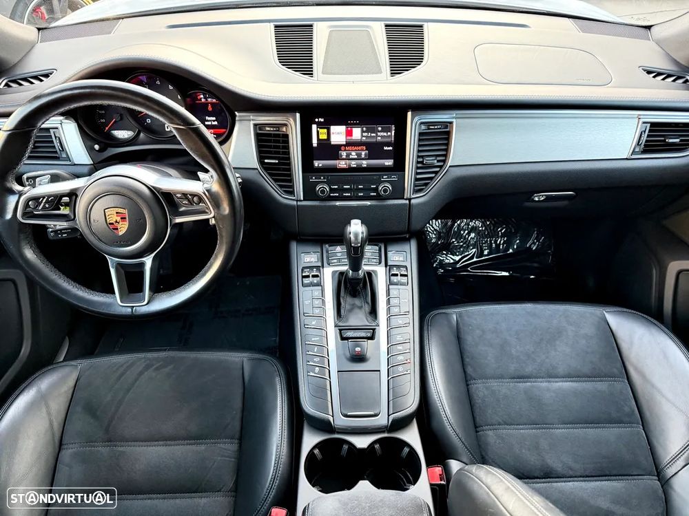 Porsche Macan GTS PDK - 9