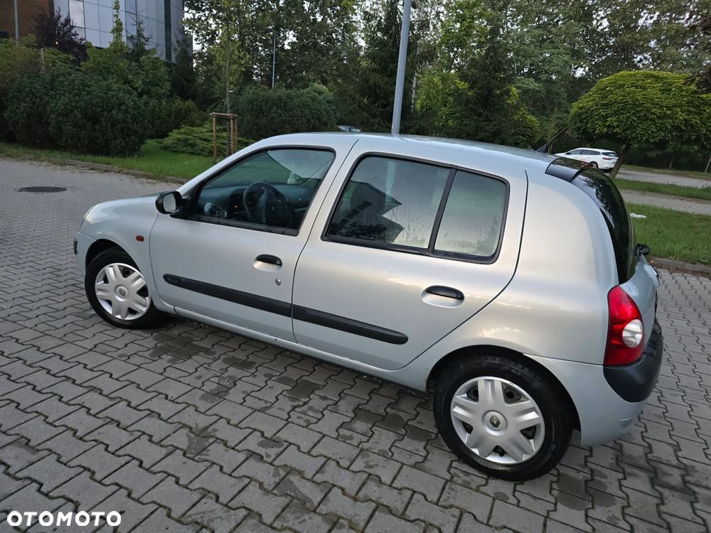 Renault Clio 1.2 16V Expression - 18