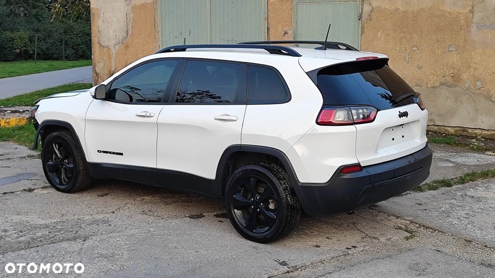 Jeep Cherokee - 2
