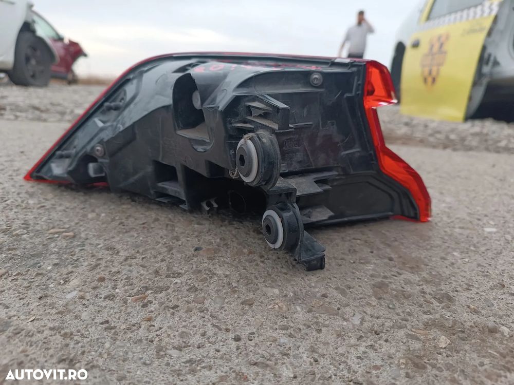 STOP/LAMPA AUDI Q8 - 5