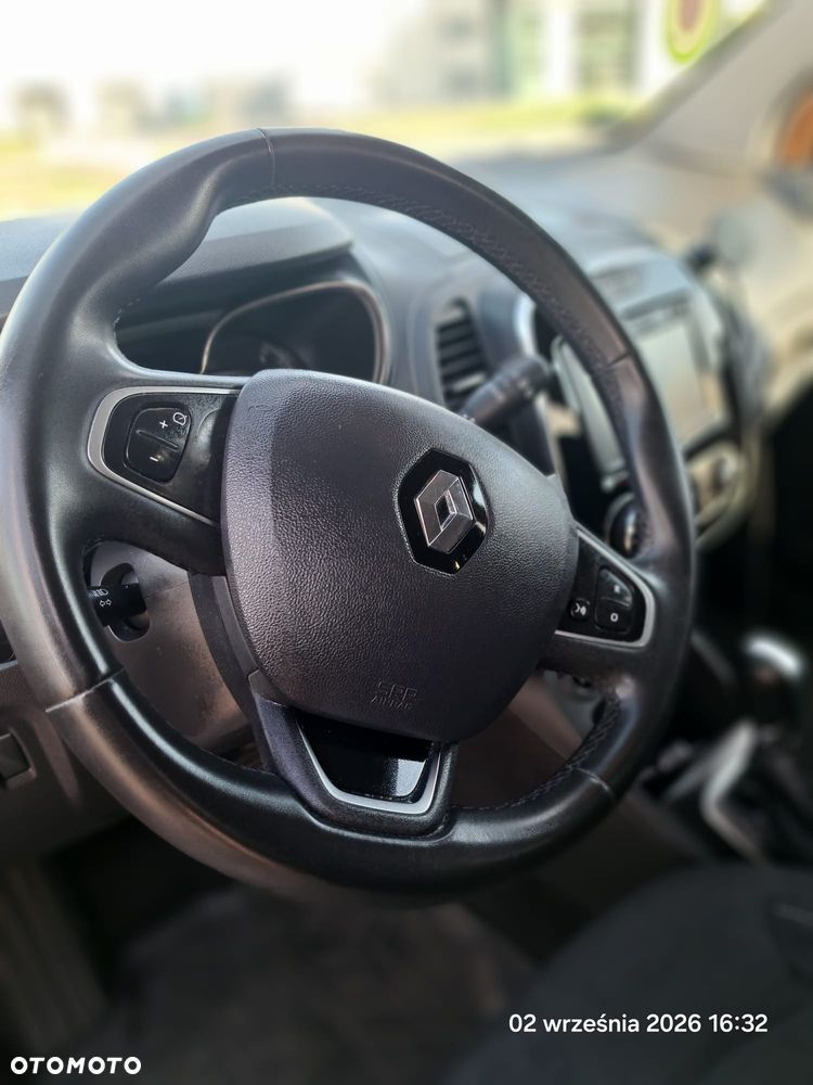 Renault Captur - 10