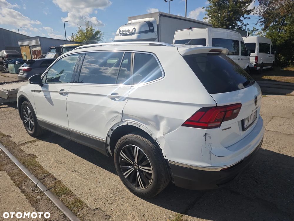 Volkswagen Tiguan - 38