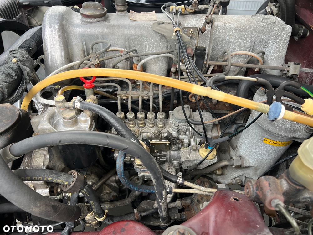 Mercedes-Benz W123 - 34