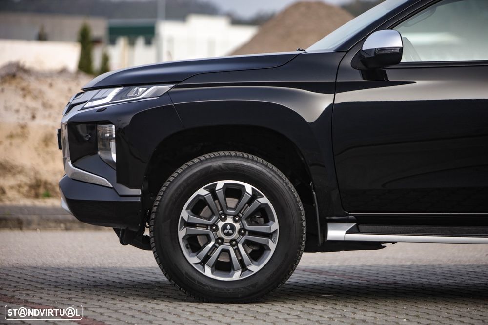 Mitsubishi L200 Pick Up 4x4 S&S Auto Cabine Dupla Select - 5