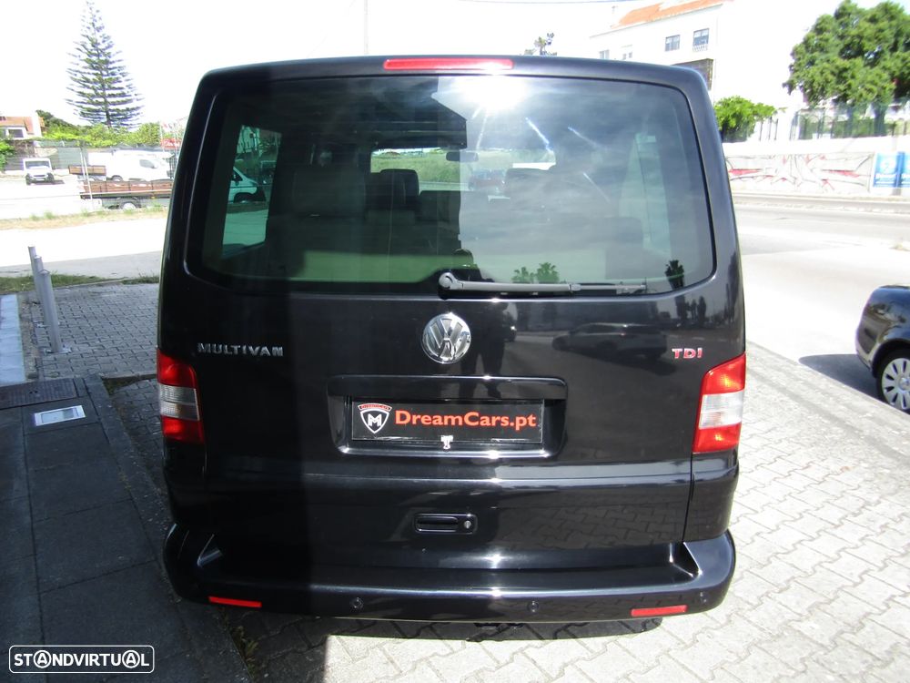 VW Multivan 2.5 TDi Highline - 8