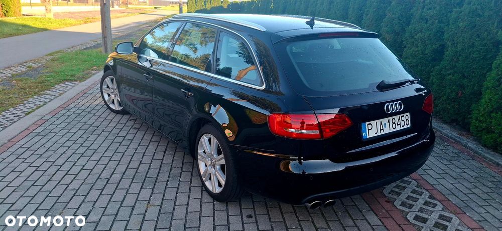 Audi A4 Avant 2011 photo 3