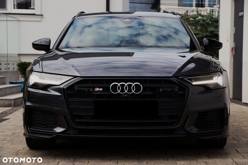 Audi S6 Avant - 11