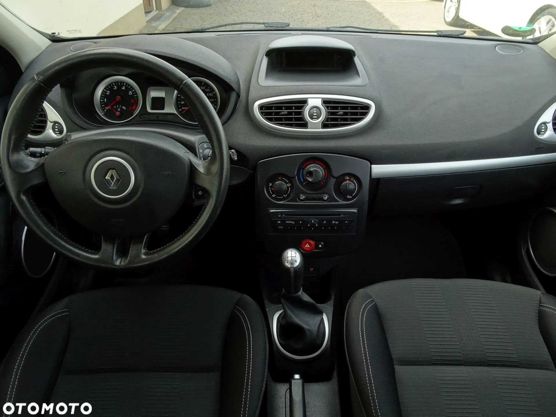 Renault Clio 1.2 TCE Expression - 8