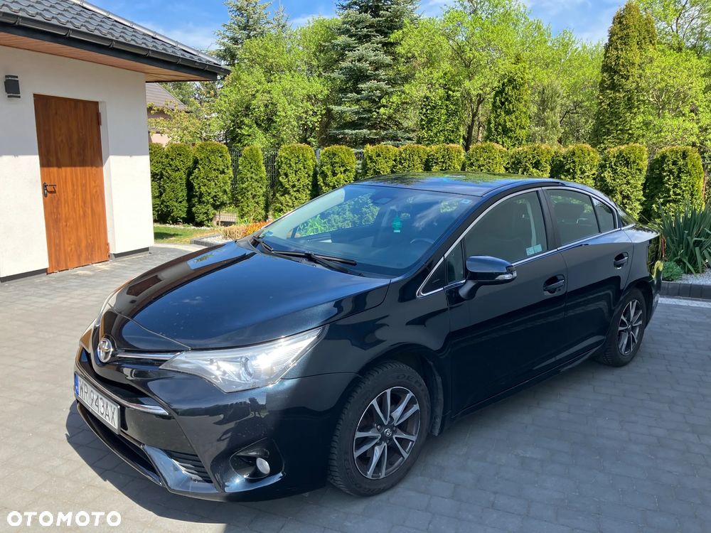 Toyota Avensis 1.8 Premium - 3
