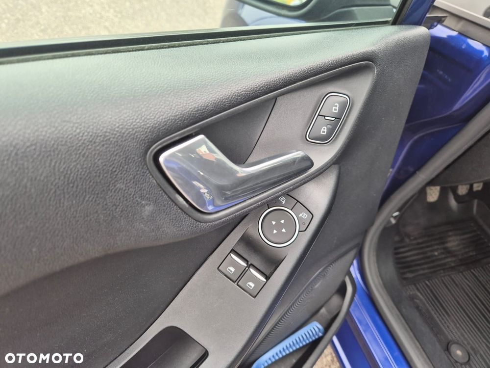 Ford Fiesta 1.1 COOL&CONNECT - 11