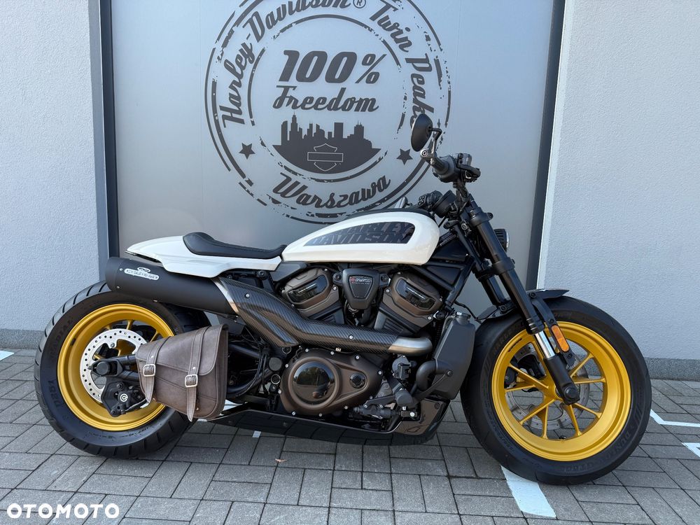 Harley-Davidson Sportster - 1