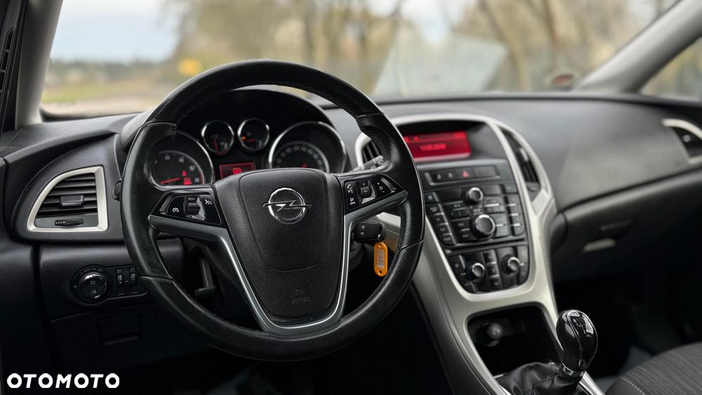 Opel Astra 1.4 Turbo Style - 12