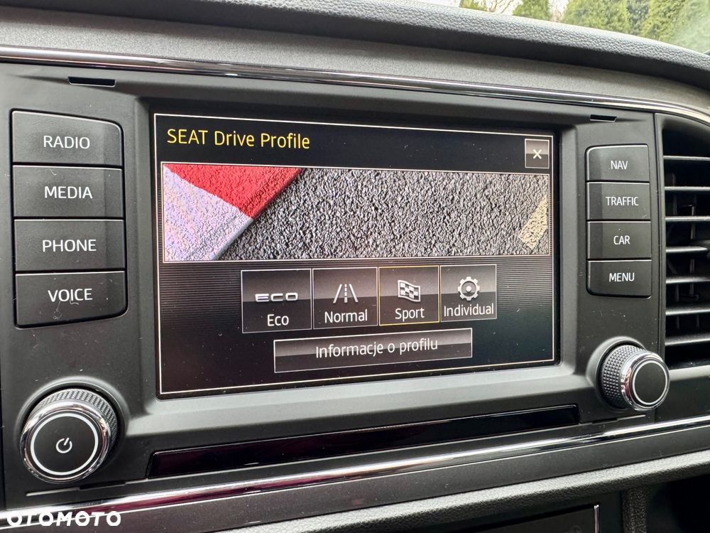 Seat Leon 2.0 TDI DPF Start&Stop DSG FR - 24