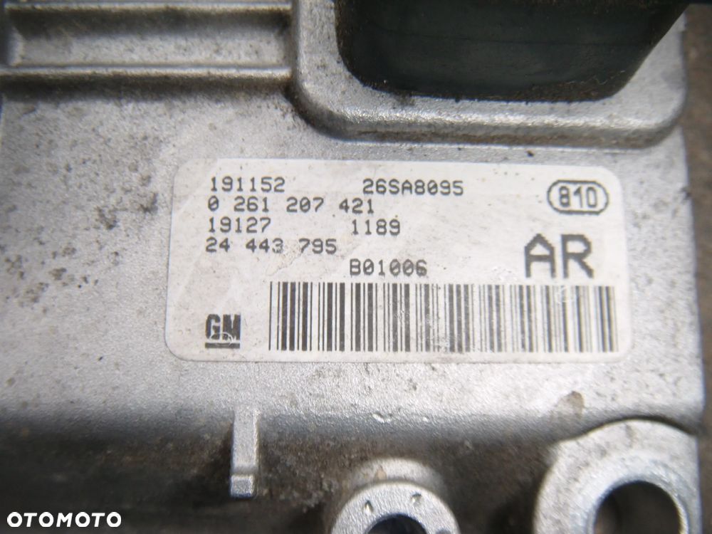 opel corsa c 02r komputer silnika nr  0261207421 - 2