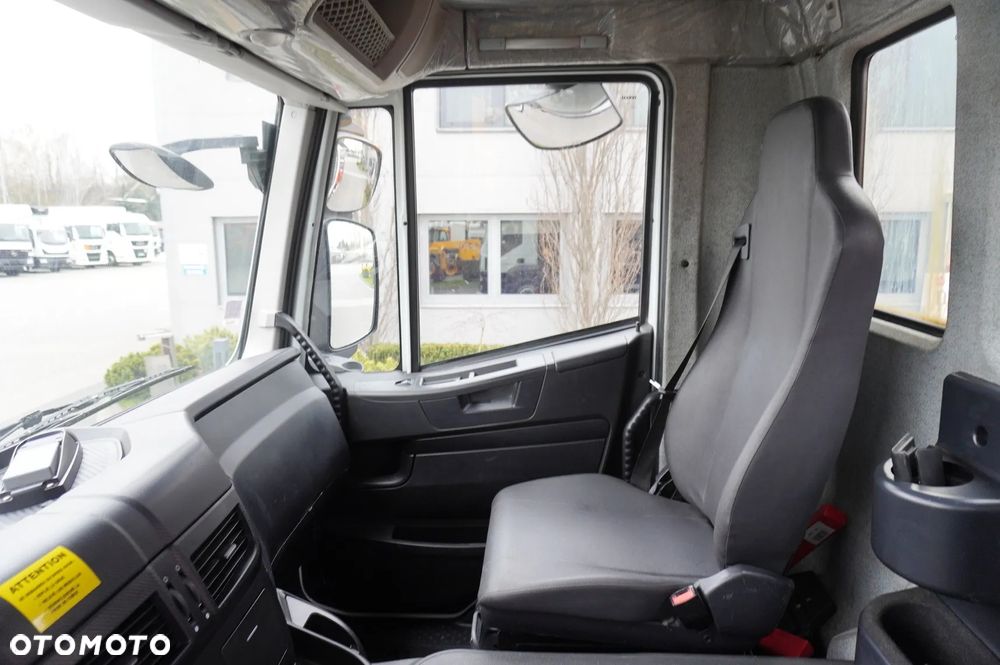 Iveco Stralis 19.310 E6 4x2 / Fassi F155A.0.22 / 690 MTH! / pilot / NOWA 3-stronna wywrotka - 27