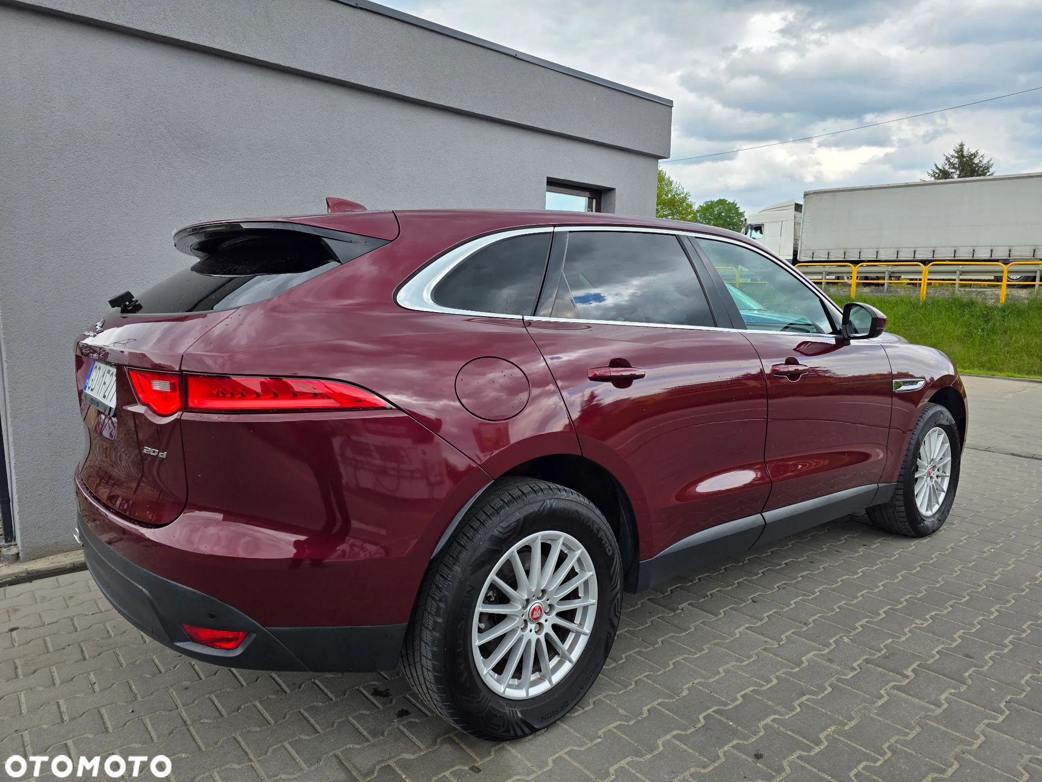 Jaguar F-Pace - 3