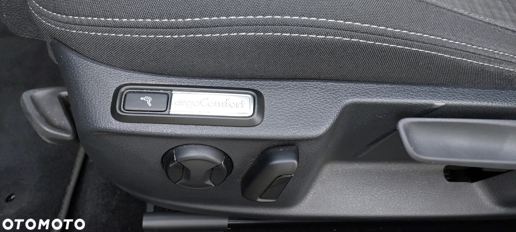 Volkswagen Passat - 29