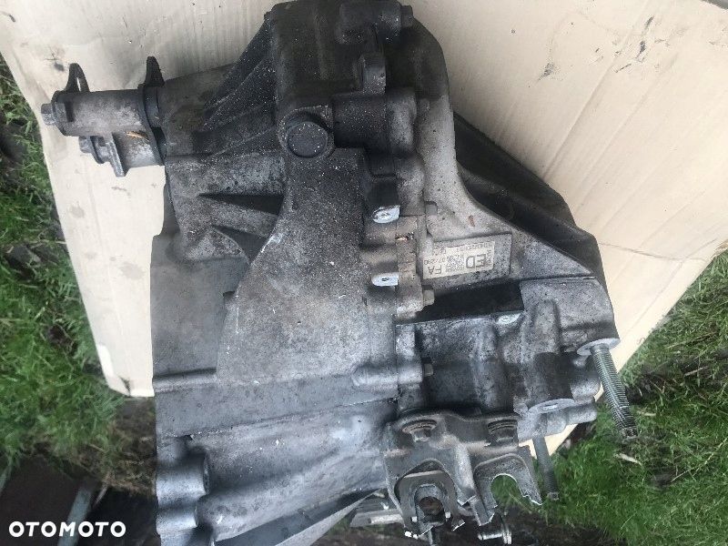 SKRZYNIA BIEGÓW MAZDA cx5 cx-5 2.2D 4X4 13-17r D6100 - 4