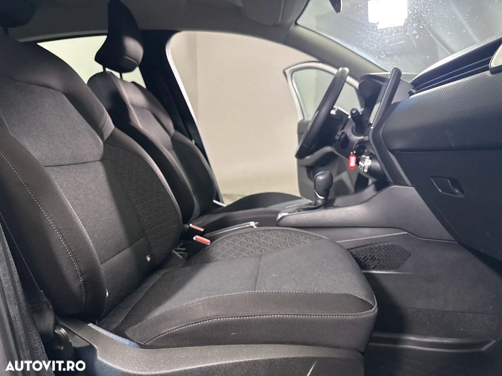 Renault Clio - 12