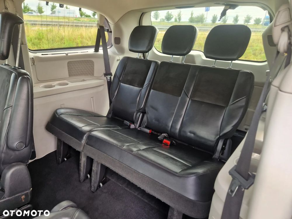 Chrysler Grand Voyager 3.8 V6 Limited - 19