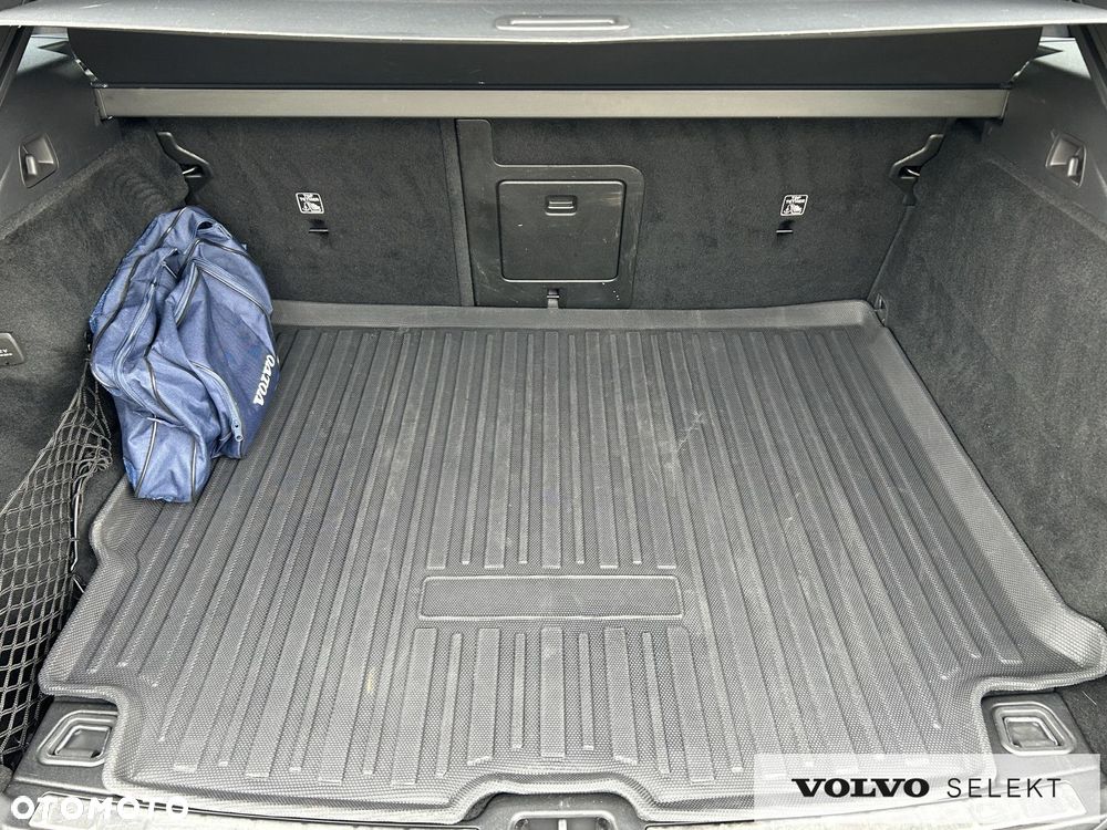 Volvo XC 60 - 25