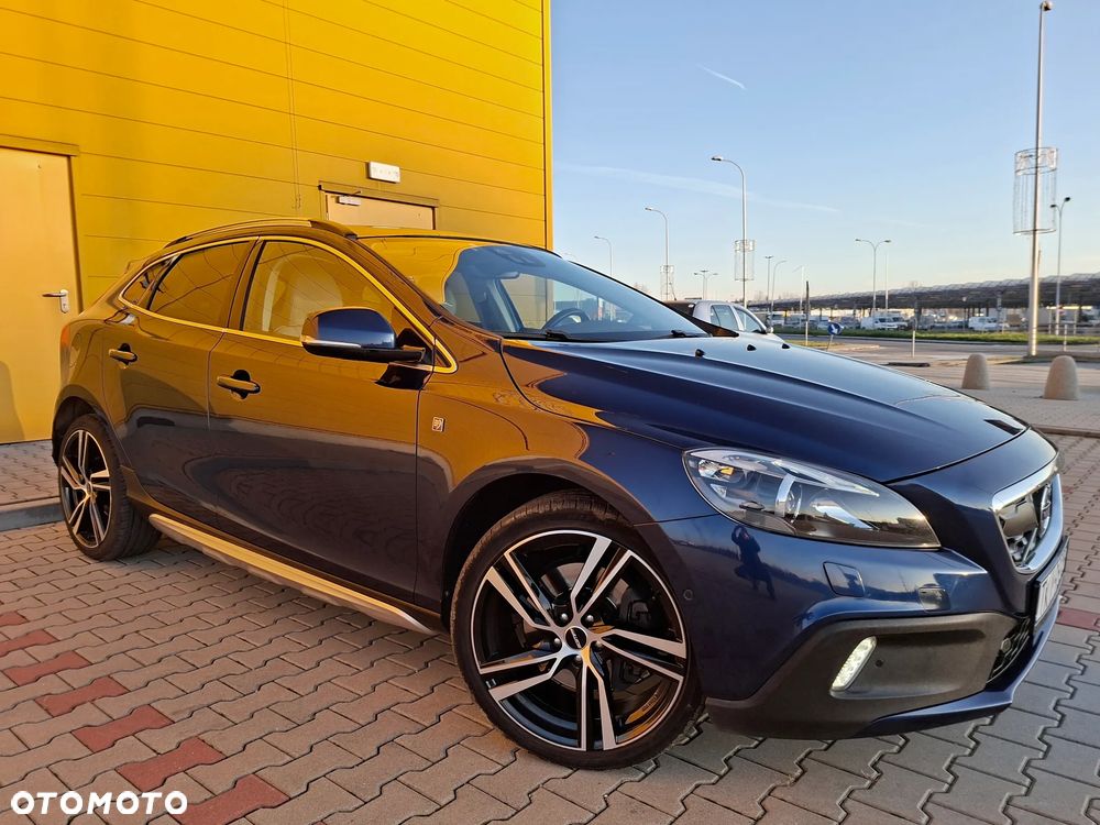 Volvo V40 Cross Country D3 Geartronic Ocean Race - 6