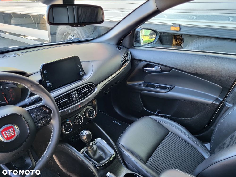 Fiat Tipo 1.4 T-Jet S-Design - 19