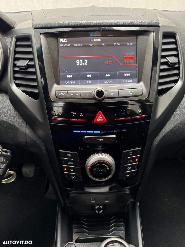 SsangYong XLV - 20