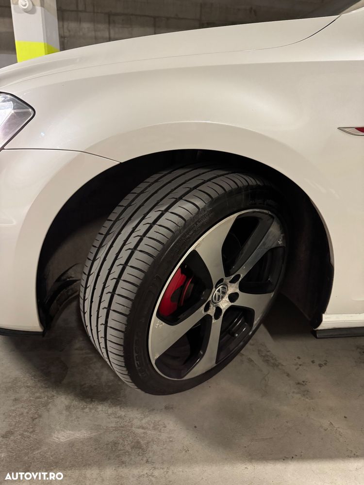 Volkswagen Golf 2.0 TSI BMT DSG GTI - 7