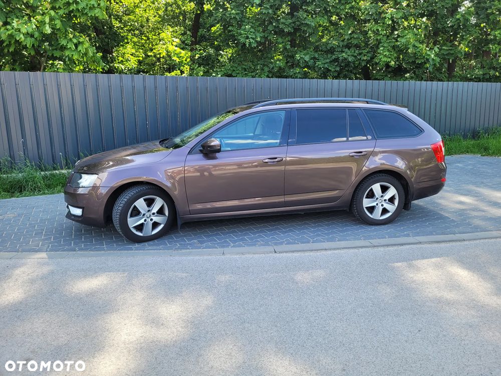 Skoda Octavia 1.6 TDI Ambition - 9
