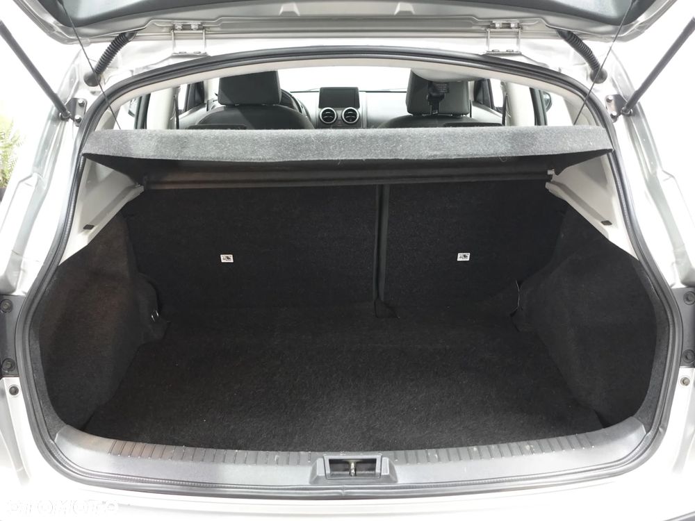 Nissan Qashqai 2.0 acenta - 22