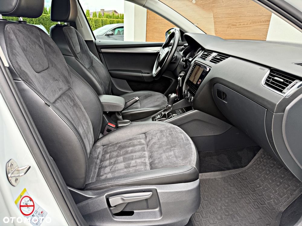 Skoda Octavia 2.0 TDI (Green tec) DSG Style - 27