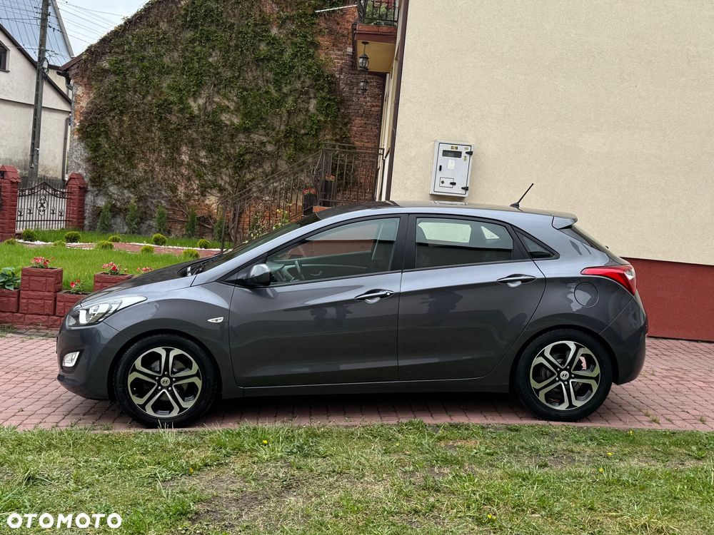 Hyundai i30 1.4 Premium - 2