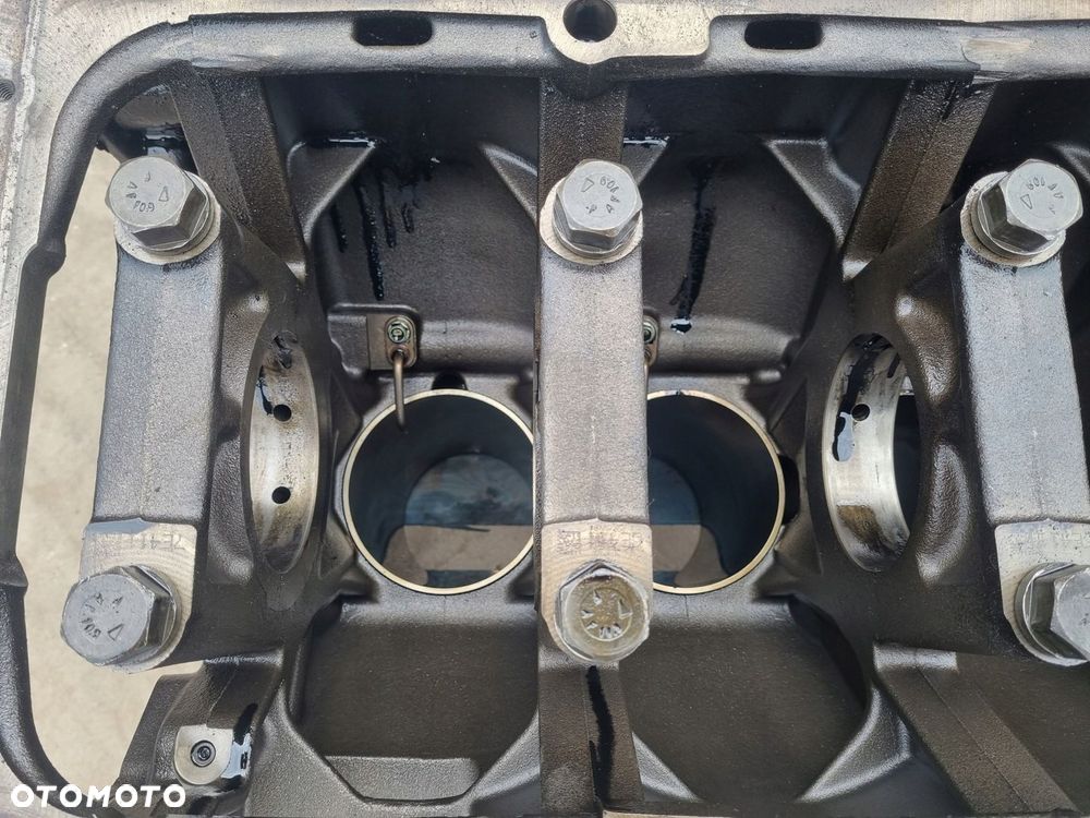 BLOK SILNIKA MAN TGX TGS EURO 6 LIFT 460 KM 500 KM D2676 LF51 , LF52 - 7