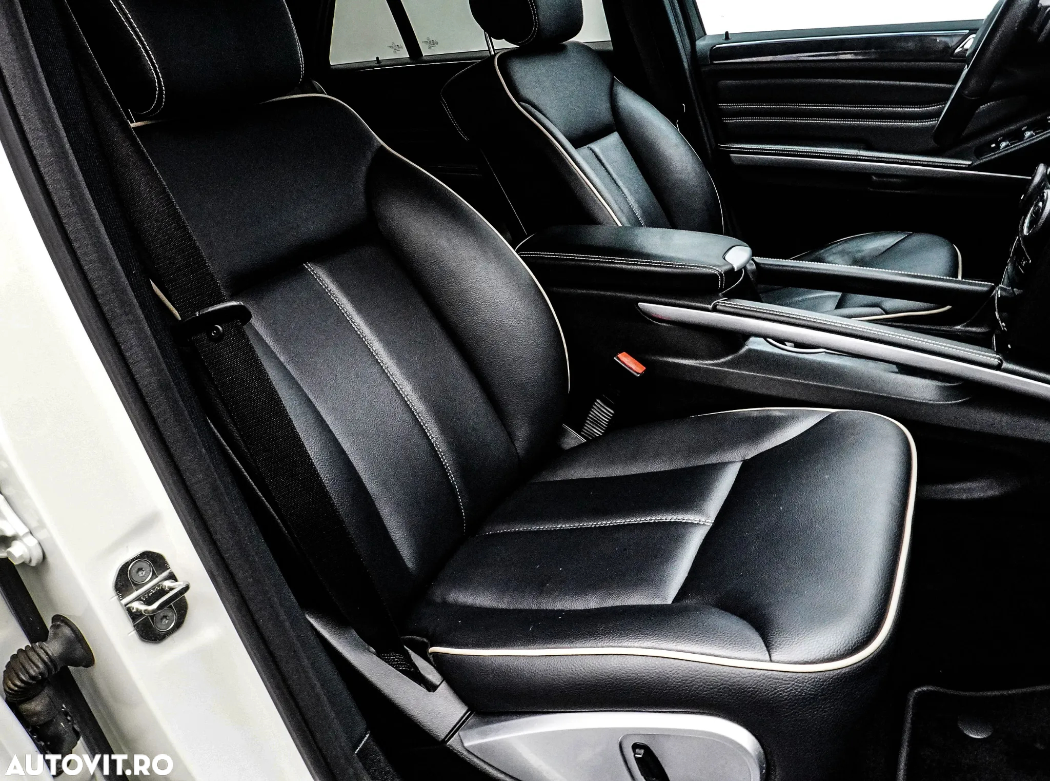Mercedes-Benz ML 350 CDI Aut - 15