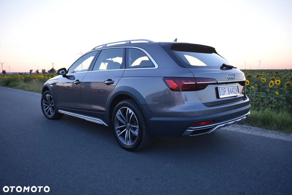 Audi A4 Allroad 2.0 TDI Quattro S tronic - 4