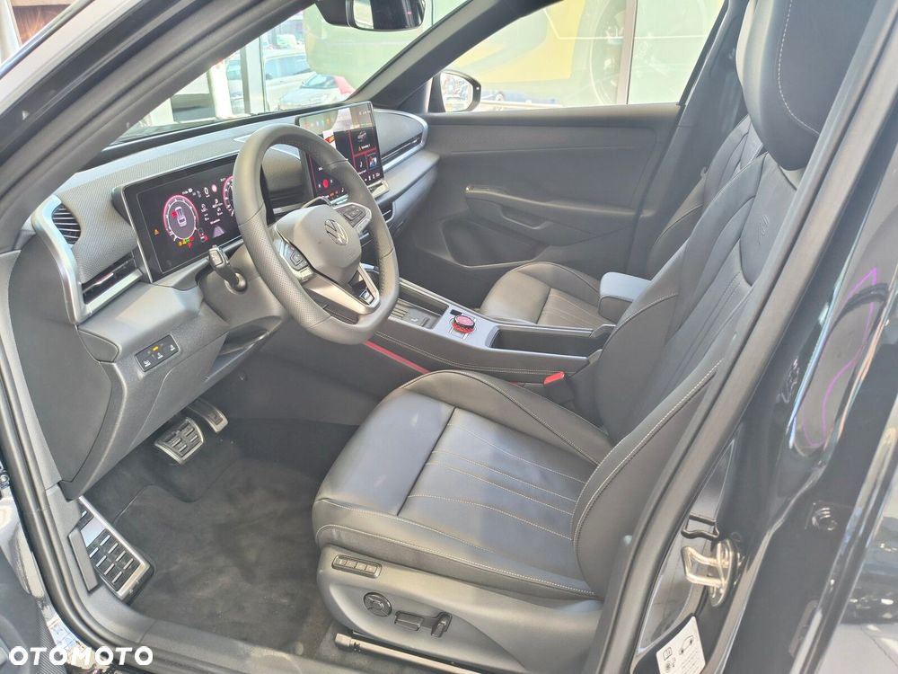 Volkswagen T-Roc 1.5 TSI R-Line DSG - 18