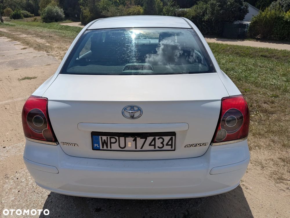 Toyota Avensis 1.8 VVT-i Terra - 5