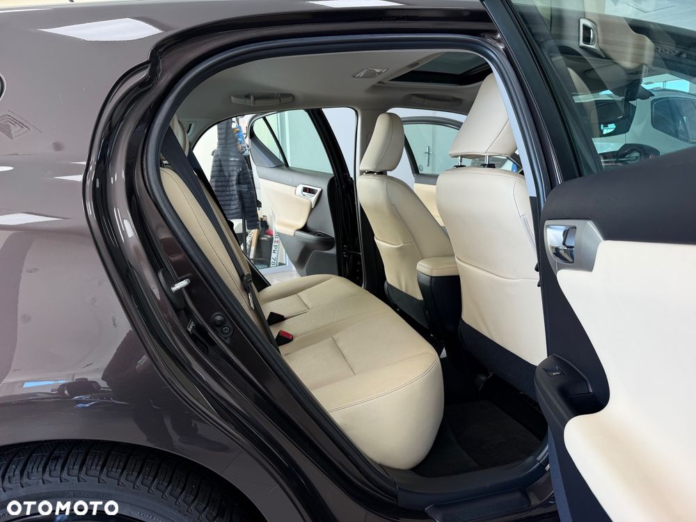 Lexus CT Impression Line - 33