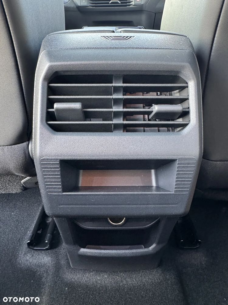 Opel Grandland Electric 73kWh Standard Range GS - 29