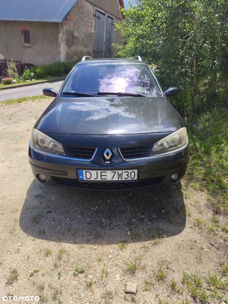 Renault Laguna - 1