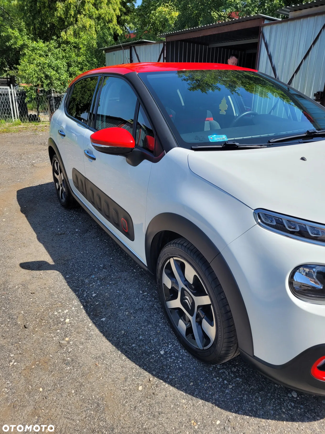 Citroën C3 1.2 PureTech GPF Shine S&S - 4