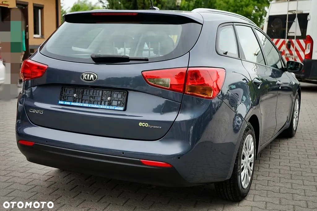 Kia Ceed - 6