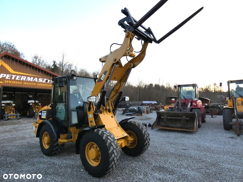 Caterpillar CAT 906H2 Z Niemiec / Ładny Stan / 5.958mtg / kilka sztuk / - 36